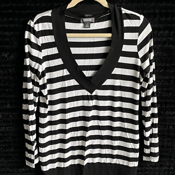 Kenneth Cole Reaction Long Sleeve Striped Top - Picture 1 of 3